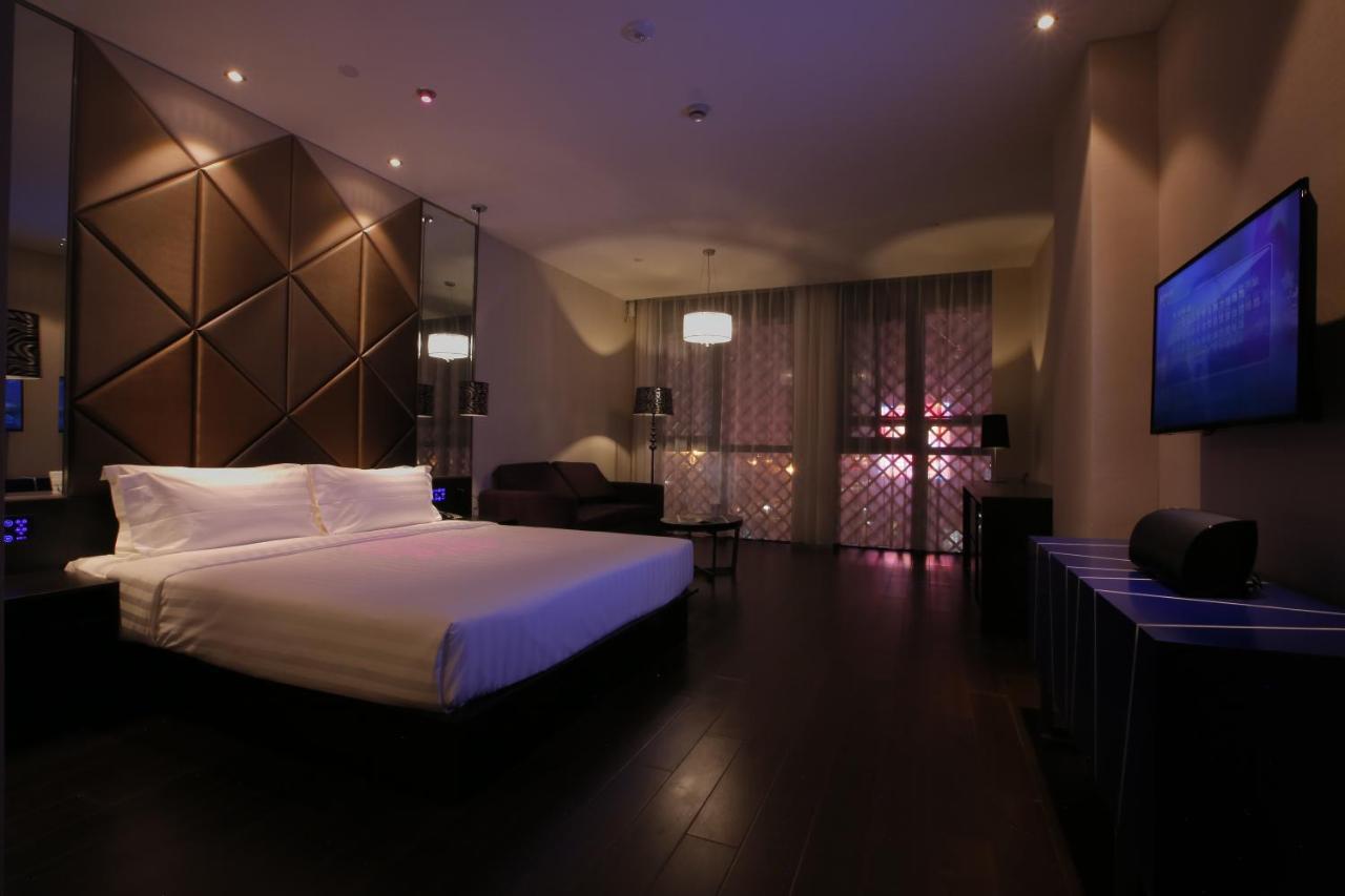 Orange Hotel Select Suzhou  Bagian luar foto